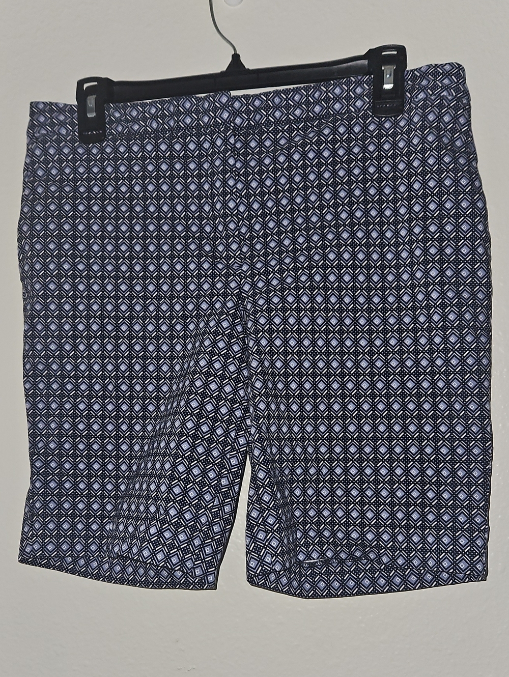 Mario Serrani Italy Geometric Diamond Print Comfort Stretch Bermuda Shorts Size